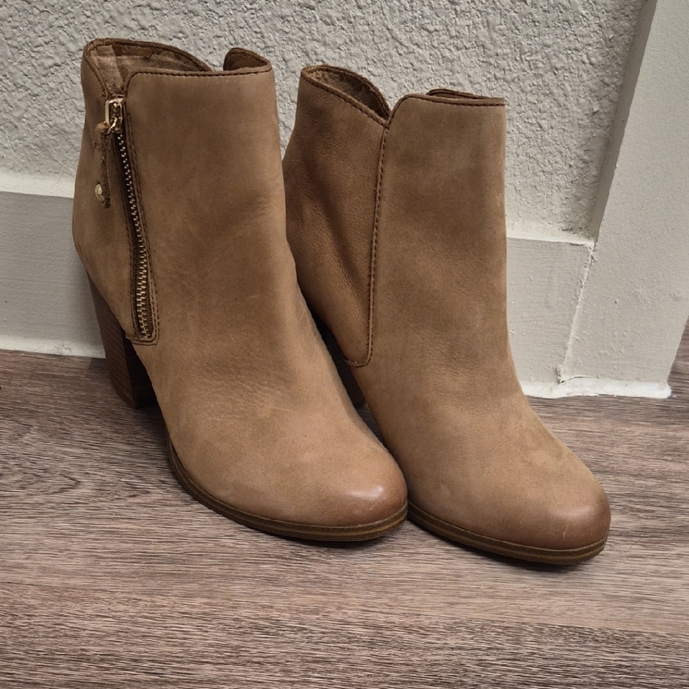 Aldo Tan Ankle Boots with Zipper